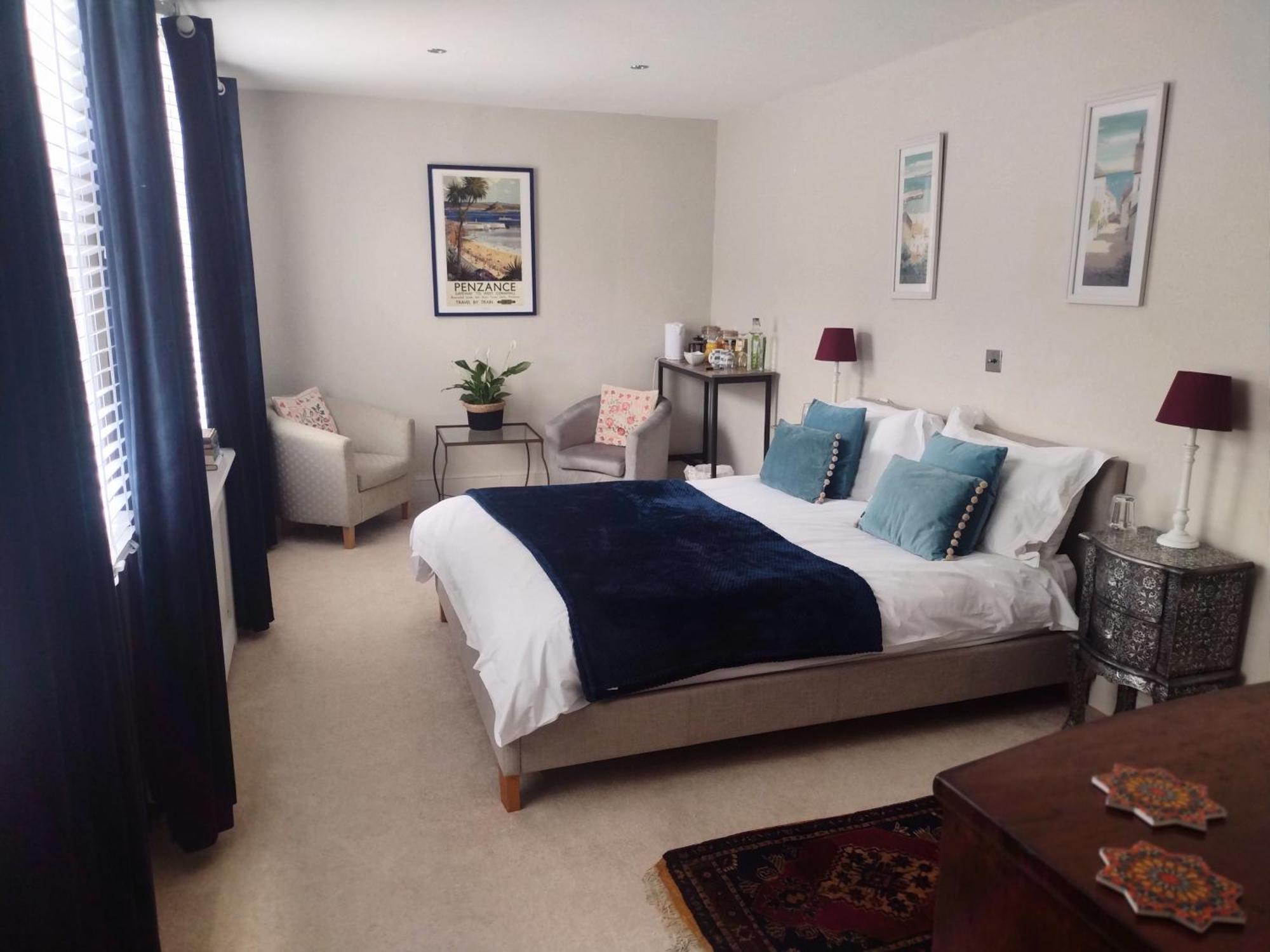 펜젠스 1 Courtyard Mews 아파트 외부 사진